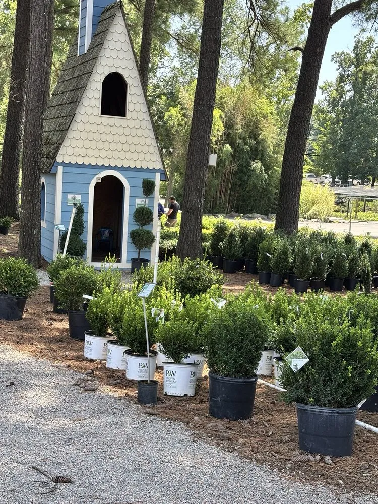 Local landscape installation with custom design in Richmond, VA by Cross Creek