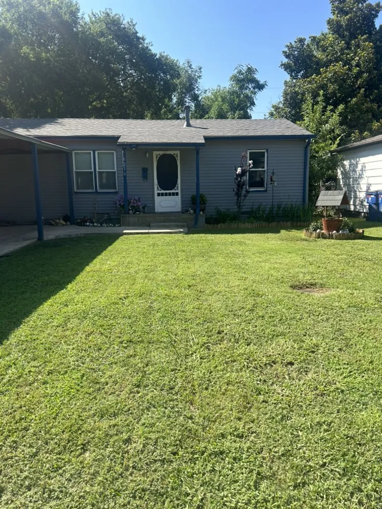 Trusted yard maintenance for residential properties in Oklahoma City, OK by Cross Cuts