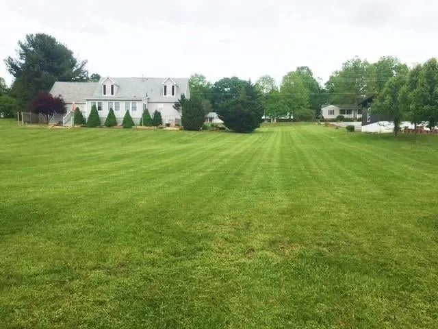 Top-rated outdoor landscaping in Stuarts Draft, VA - Cross Patterns Lawn Care