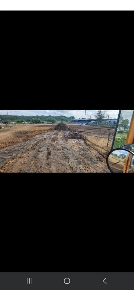 Expert garden landscaping in Seguin, TX by Cross Roads Landscaping and Construction