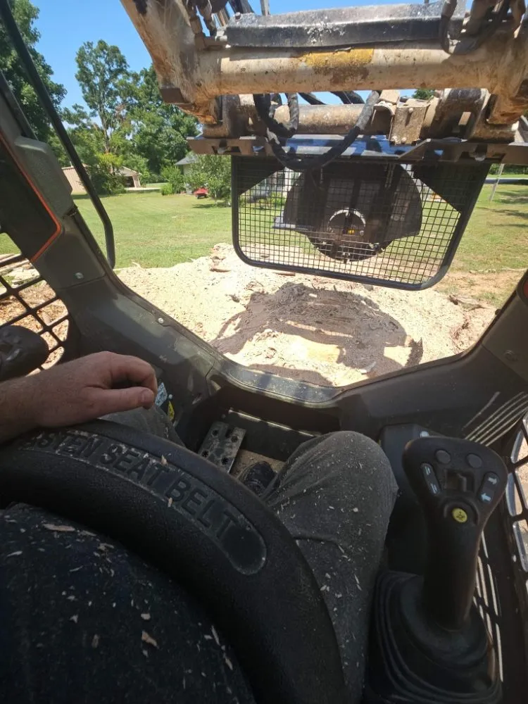 Trusted lawn care service experts serving Springdale, AR - Cross T Home & Land