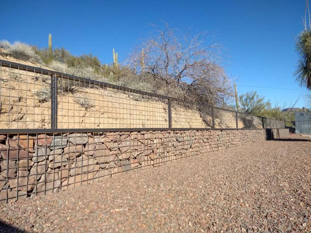 Expert garden landscaping experts serving Black Canyon City, AZ - Cross The River