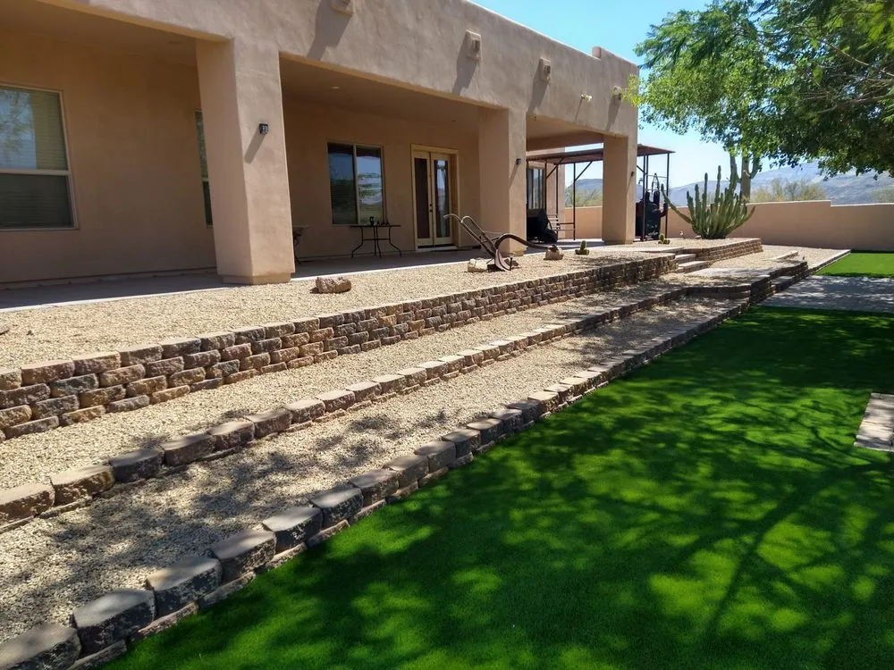 Expert landscape design experts serving Black Canyon City, AZ - Cross The River