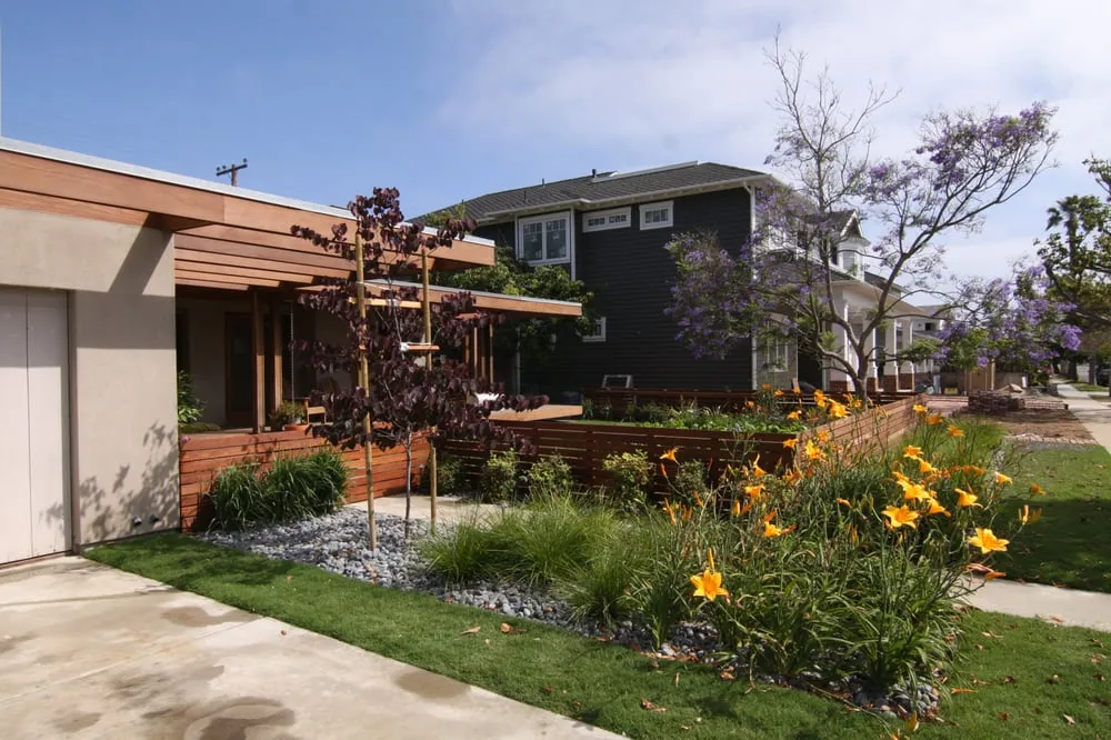 Custom garden landscaping experts serving Santee, CA - Crossman Landscape