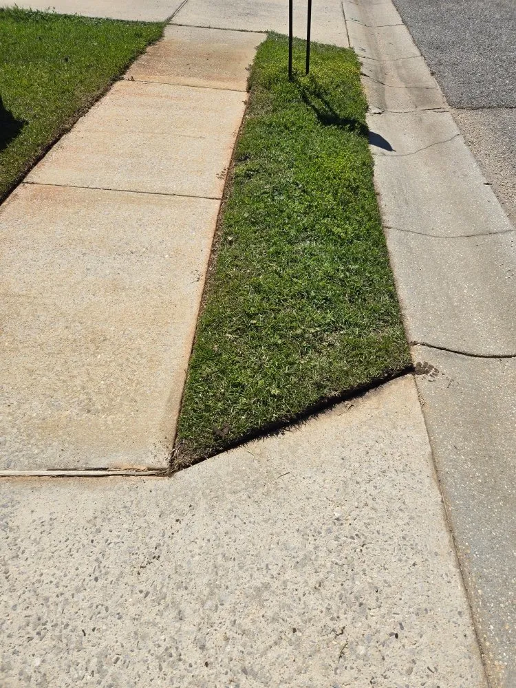 Local landscaping services in Foley, AL by Crossover Lawn Care