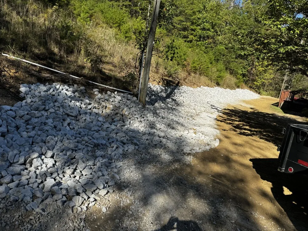 Top-rated lawn mowing service for beautiful yards across Sweetwater, TN - Crossroads Construction & Land Clearing