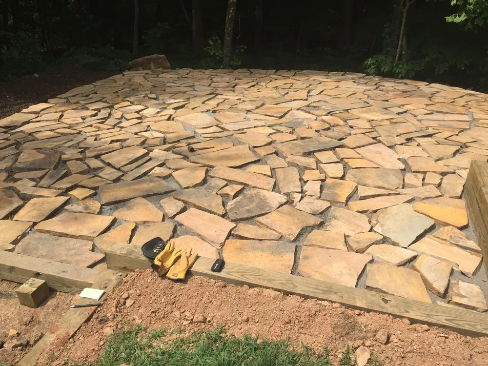 Custom yard cleanup service in Statesville, NC by Crossroads Landscape & Turf