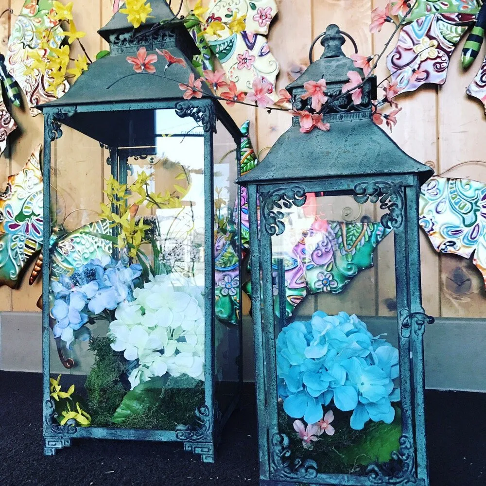 Trusted yard cleanup service for beautiful yards across Monmouth Junction, NJ - Crossroads Nursery