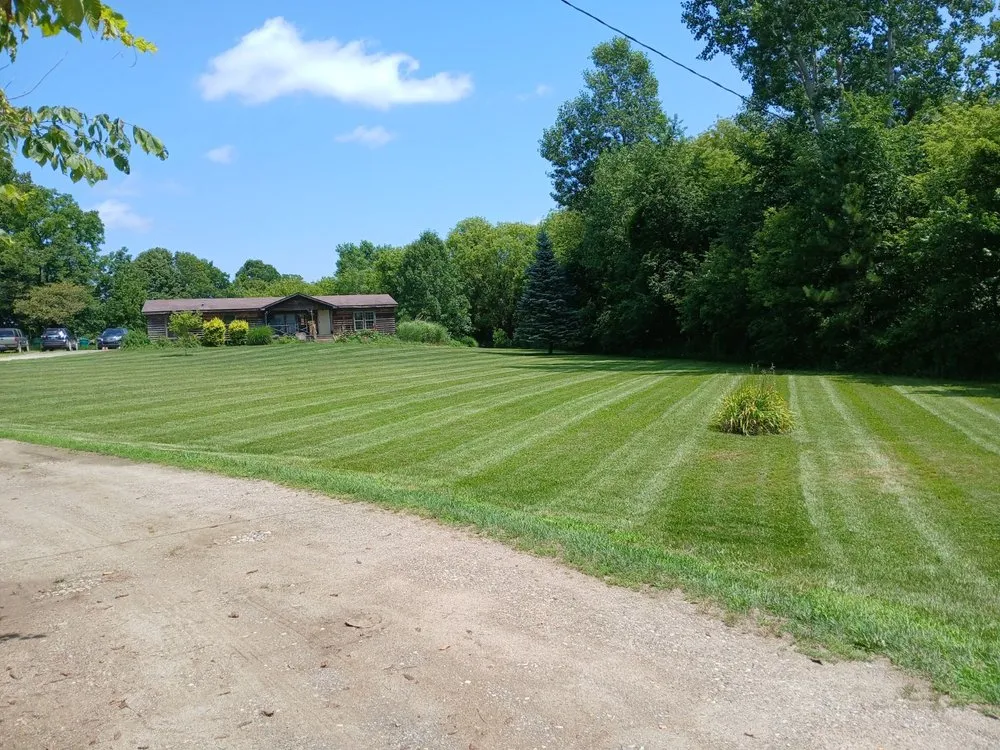 Top-rated landscape design in Hastings, MI by Crouch's Cutting