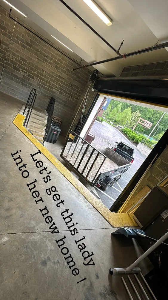 Custom lawn mowing service experts serving Essex, MD - Crow Truck’s Hauling