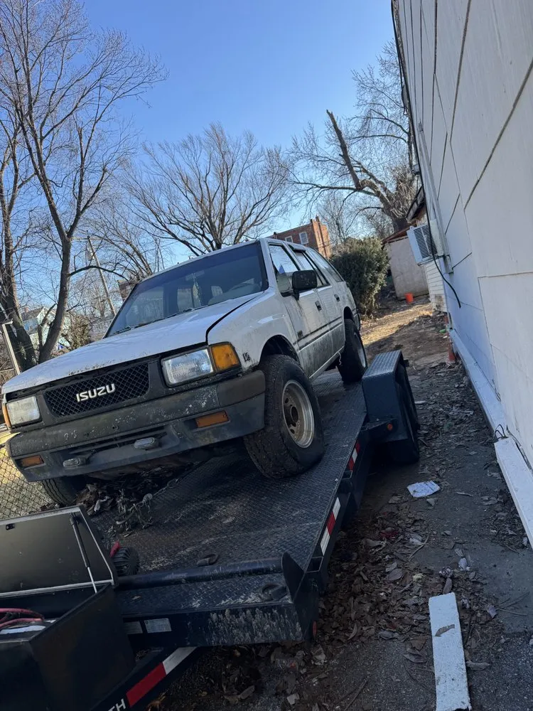 Top-rated landscape design in Essex, MD by Crow Truck’s Hauling