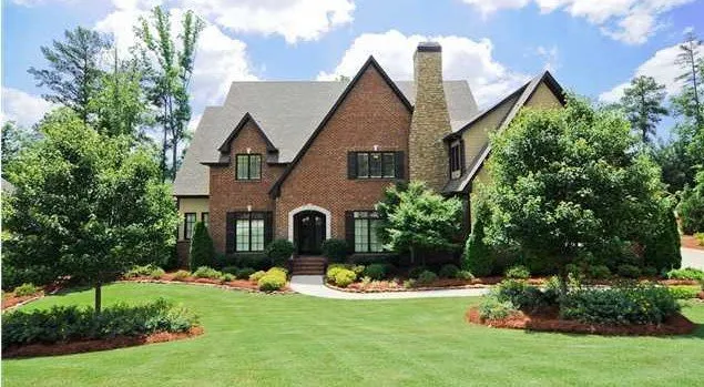 Trusted outdoor landscaping in Barnesville, GA - Crown Landscaping