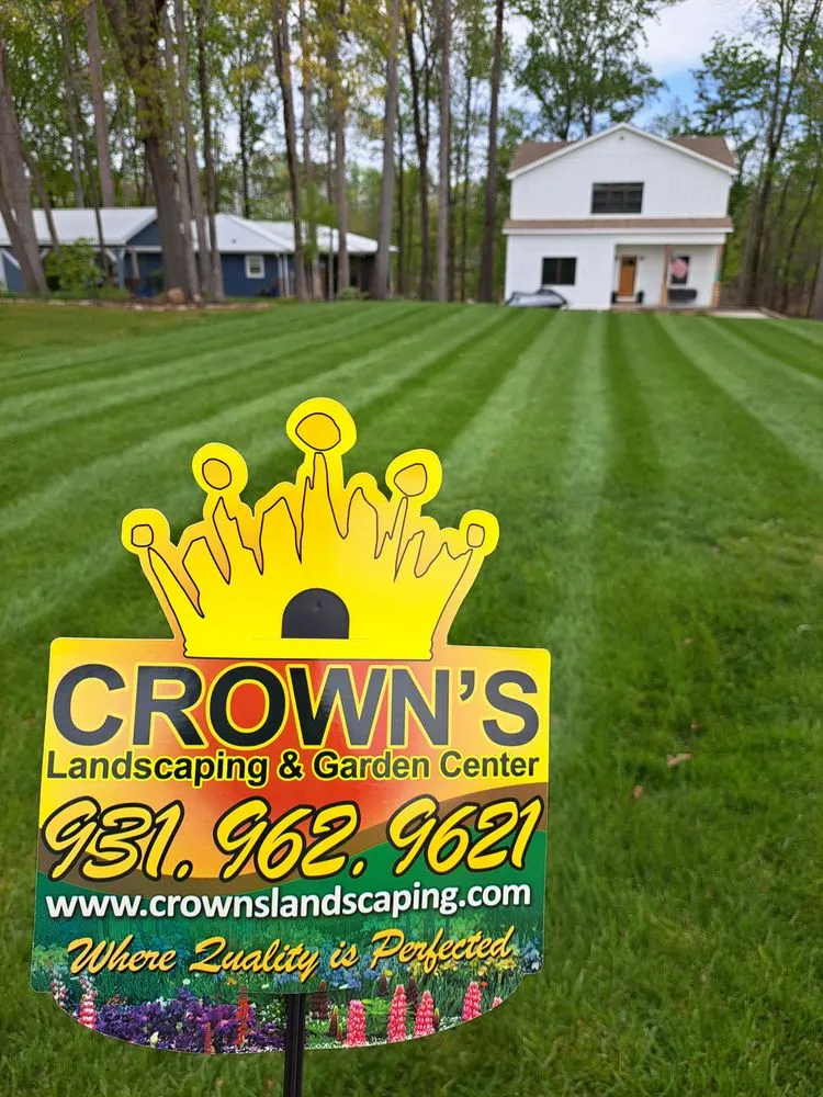 Professional landscaping services experts serving Winchester, TN - Crown's Landscaping