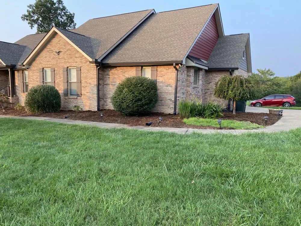 Reliable yard maintenance in Ooltewah, TN - CRR Landscape & Dumpsters