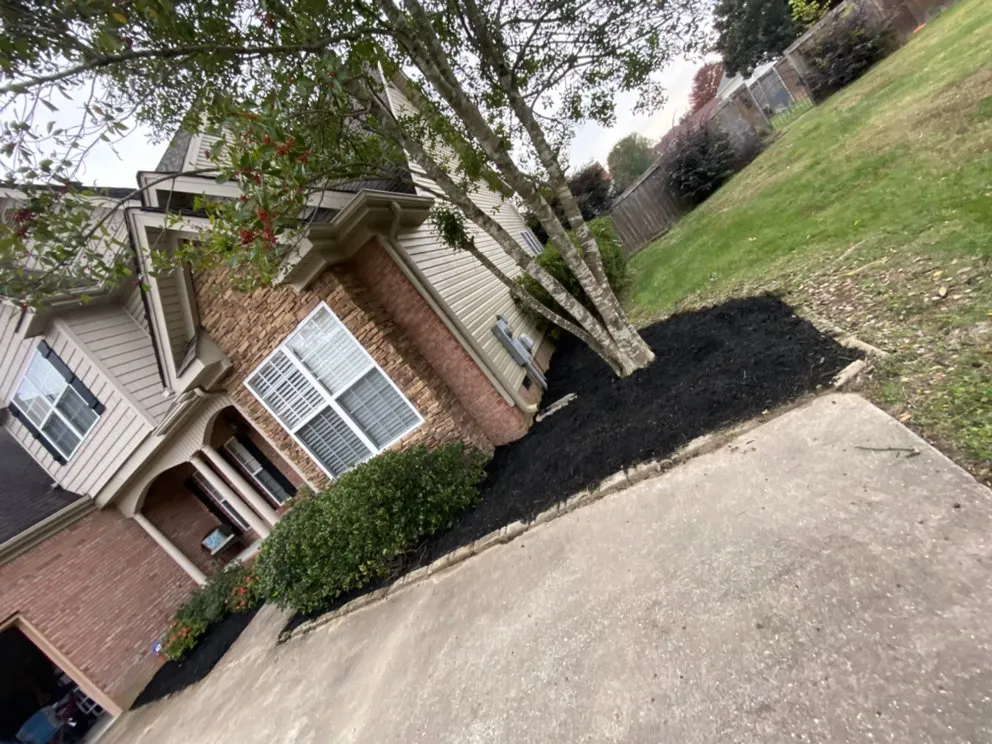 Custom lawn mowing service for year-round maintenance across Ooltewah, TN - CRR Landscape & Dumpsters