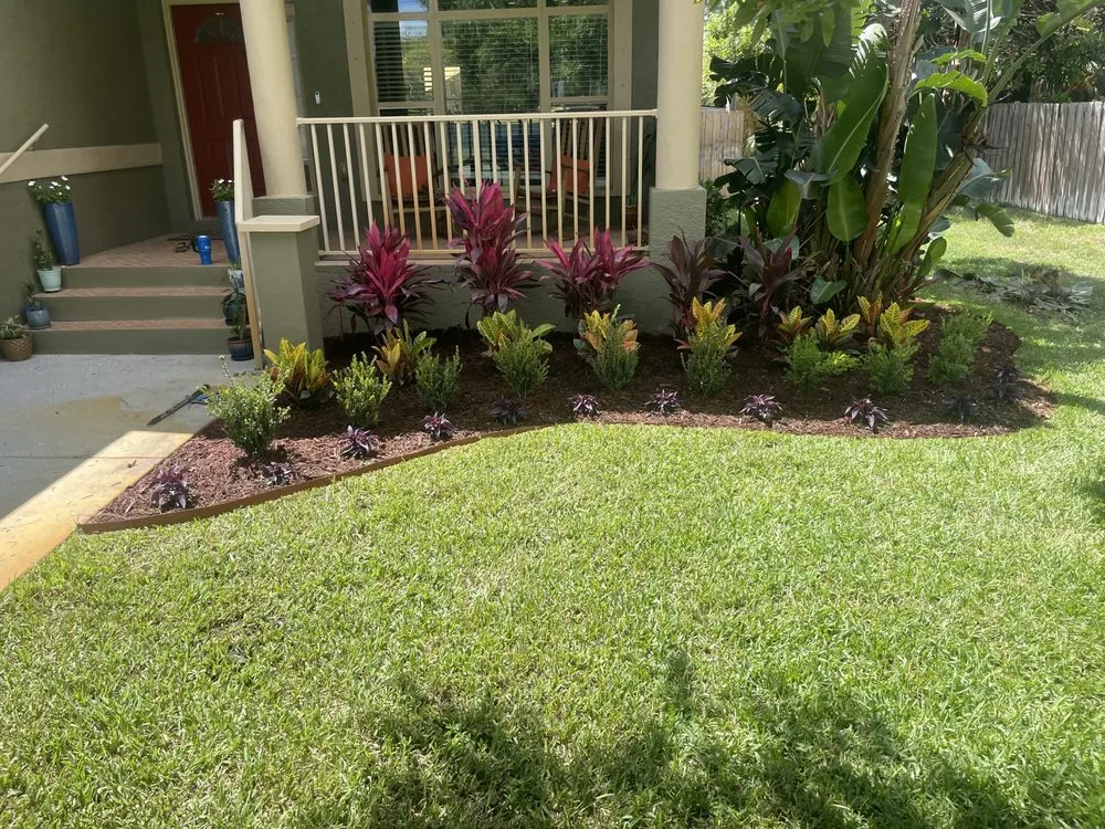 Trusted garden landscaping in Lutz, FL - CRR Maintenance Services