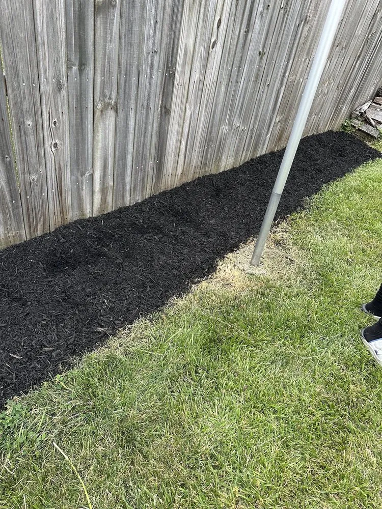 Affordable landscaping services in Indianapolis, IN - Crutchfield Property Maintenance