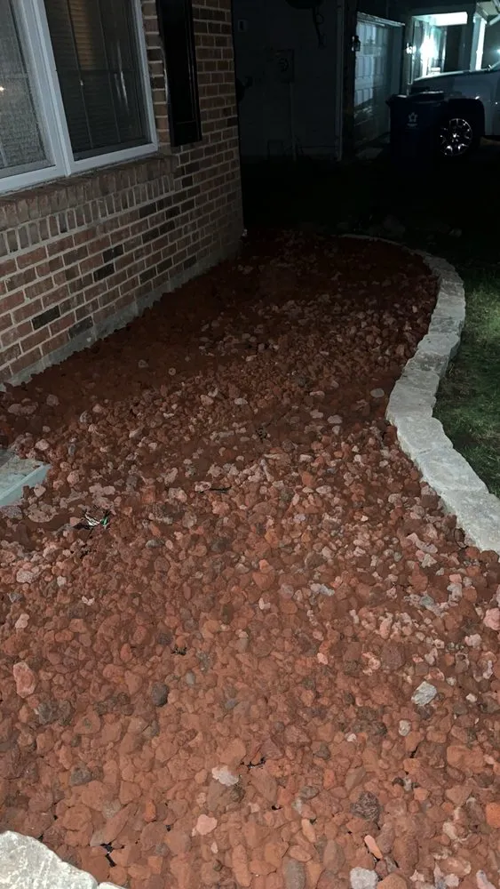 Custom outdoor landscaping experts serving Indianapolis, IN - Crutchfield Property Maintenance