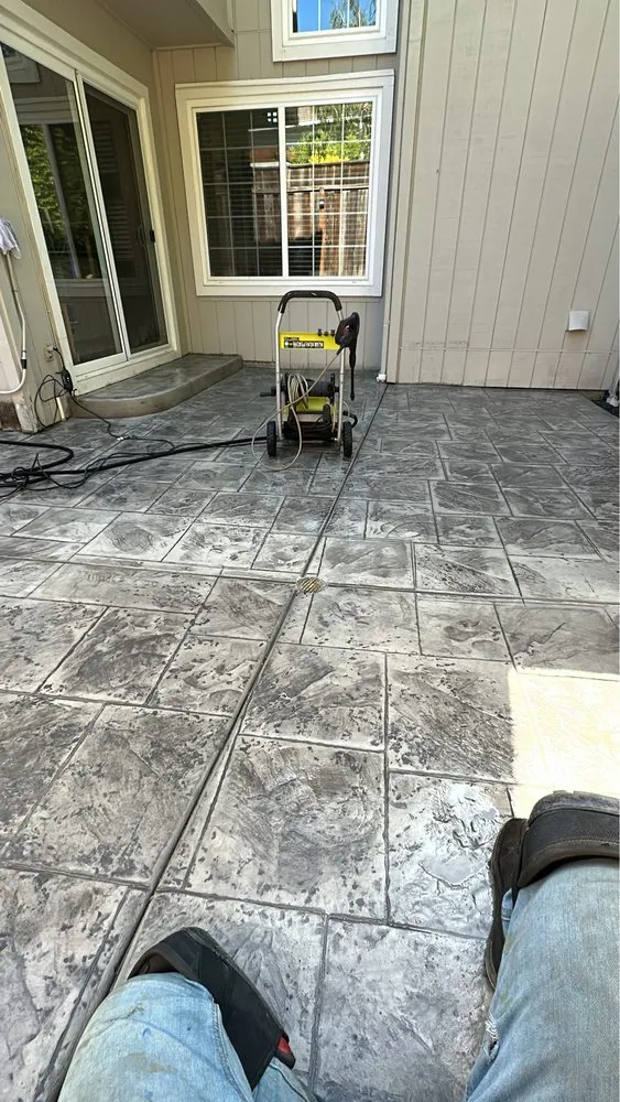 Professional yard cleanup service for outdoor upgrades across Stockton, CA - Cruz & Co Landscape