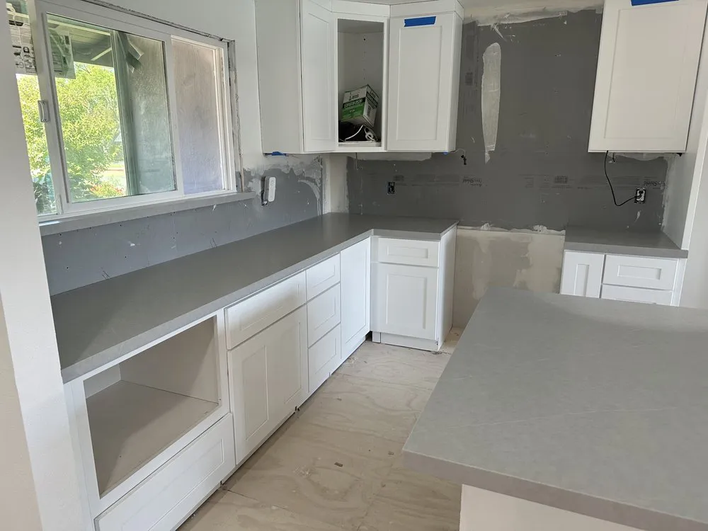 Custom yard cleanup service experts serving Hayward, CA - Cruz A+ Remodeling