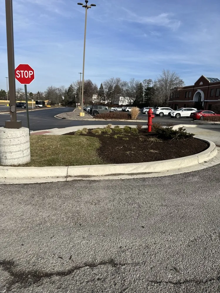 Top-rated residential landscaping in Waukegan, IL by Cruz Brothers Landscaping Services