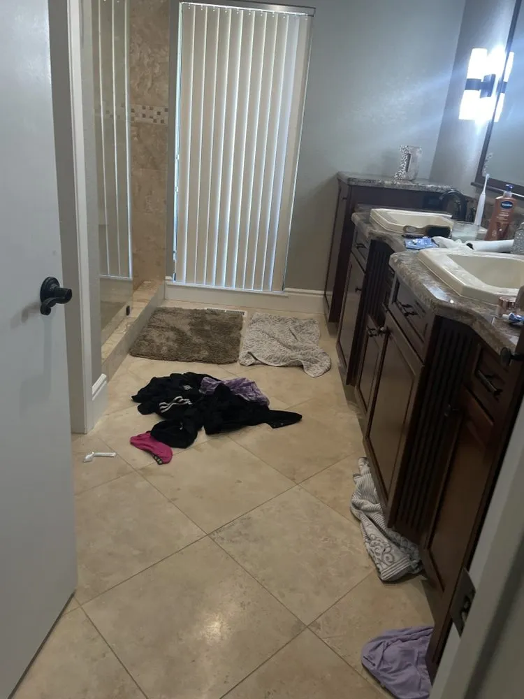 Professional garden landscaping for year-round maintenance in North Highlands, CA by Cruz Cleaning Services