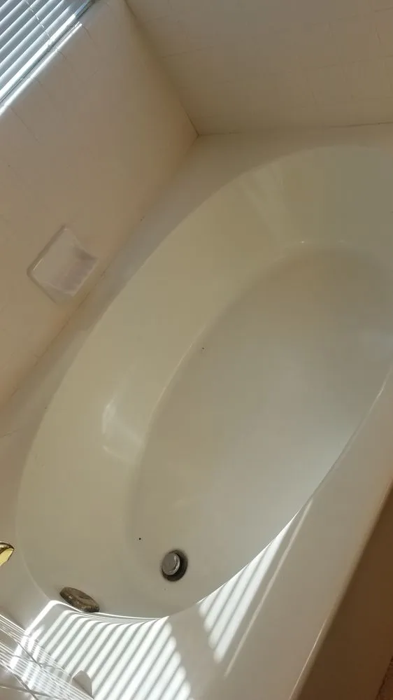 Reliable lawn care service for homes in North Highlands, CA by Cruz Cleaning Services