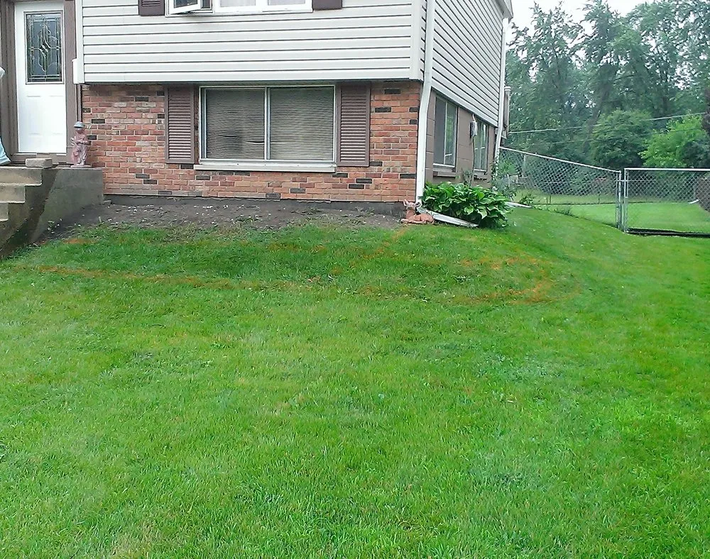 Custom outdoor landscaping in Arlington Heights, IL - Cruz Crew Lawn Service