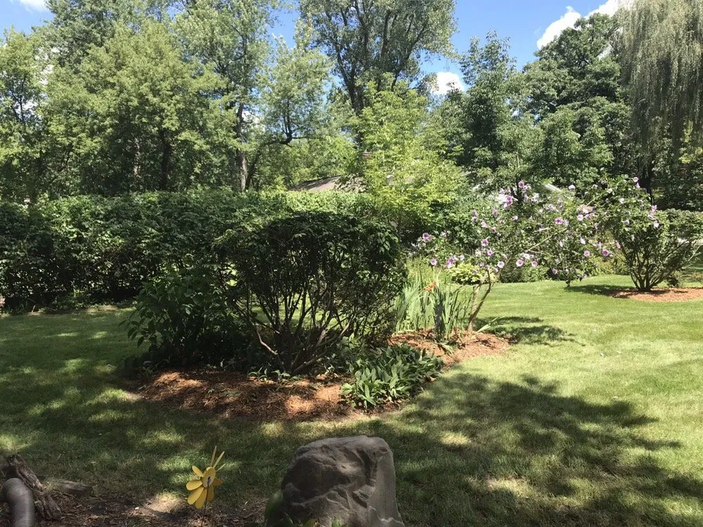 Trusted residential landscaping for beautiful yards in Arlington Heights, IL by Cruz Crew Lawn Service