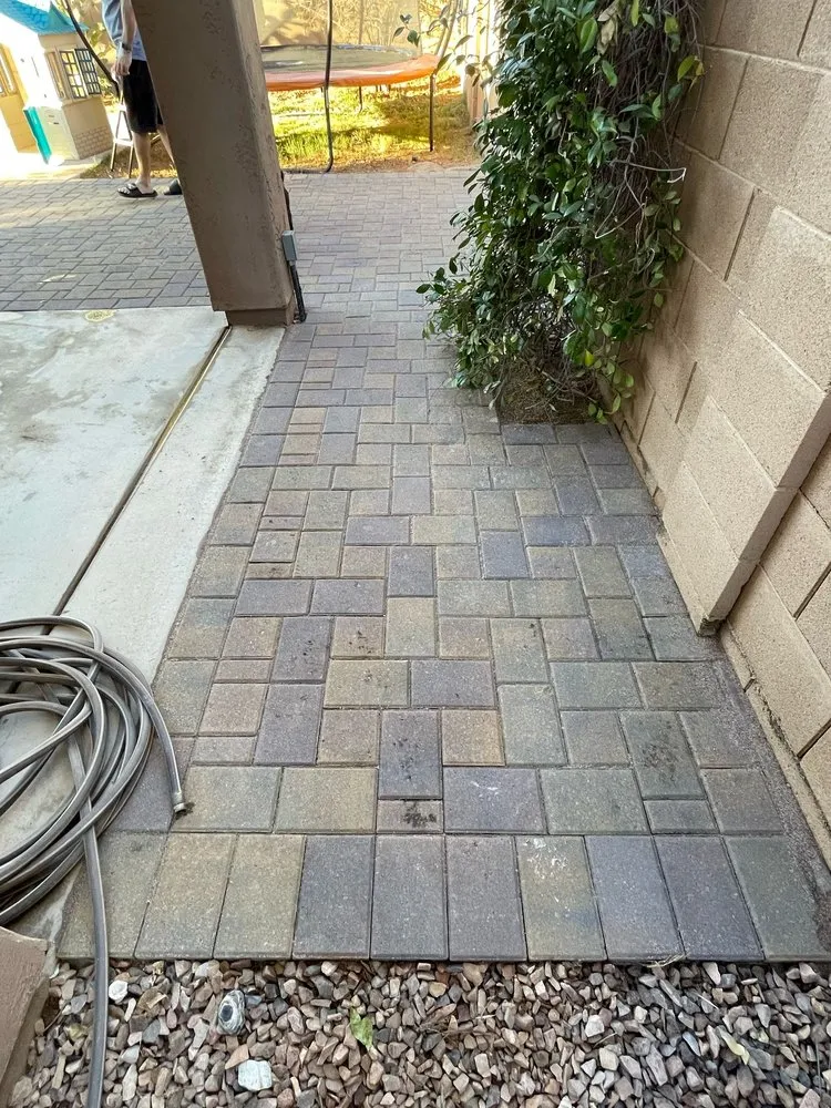 Reliable landscape design for beautiful yards in Youngtown, AZ by Cruz Ladnscape