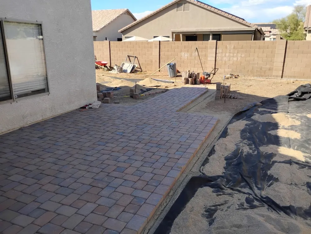 Affordable landscaping services for homes in Youngtown, AZ by Cruz Ladnscape
