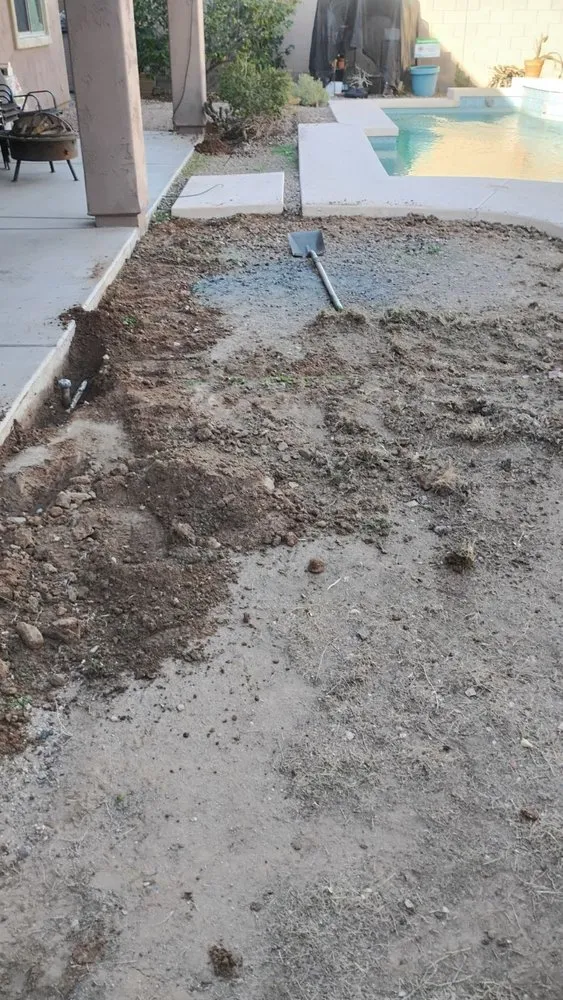 Professional garden landscaping in Youngtown, AZ - Cruz Ladnscape