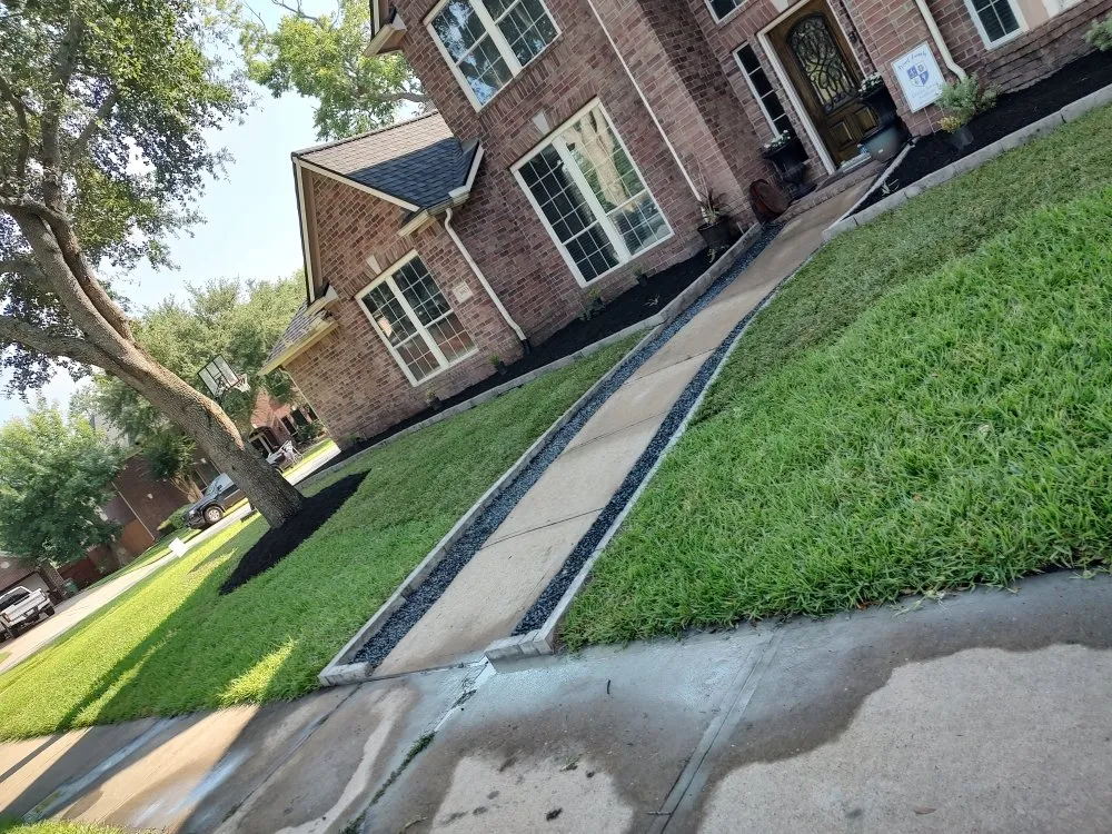 Affordable outdoor landscaping experts serving Houston, TX - Cruz Landscape And More