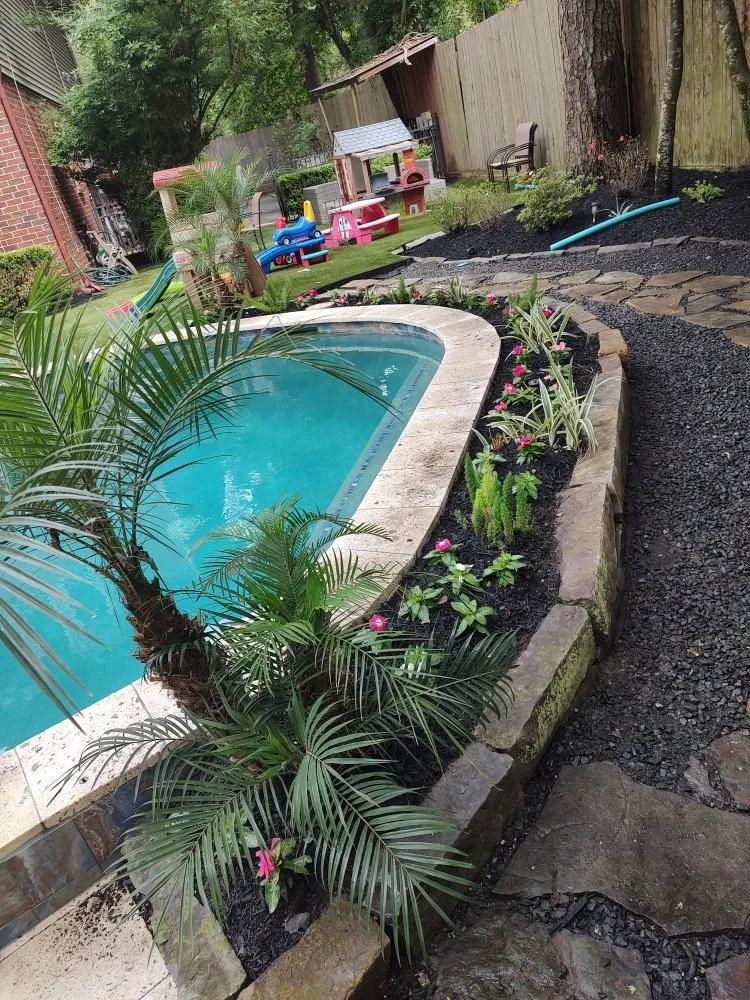 Professional outdoor landscaping experts serving Houston, TX - Cruz Landscape And More