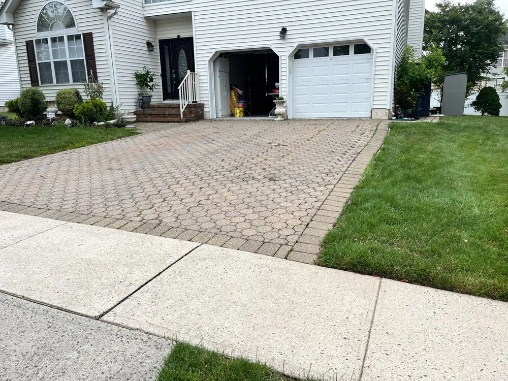 Custom landscaping services experts serving Raritan, NJ - Cruz Landscaping & Masonry