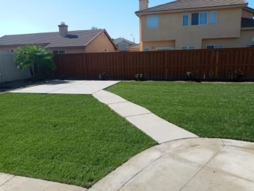 Affordable outdoor landscaping experts serving Hemet, CA - Cruz Landscaping