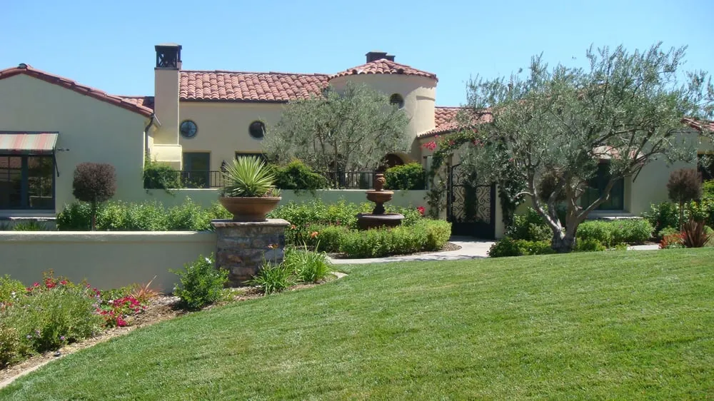 Custom residential landscaping in Oceanside, CA - CRUZ Landscaping Maintenance & Irrigation