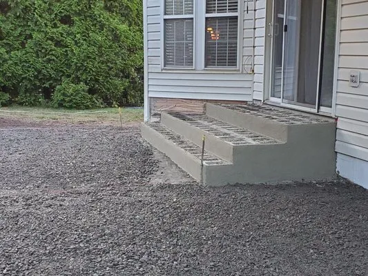 Cruz Landscaping Logo