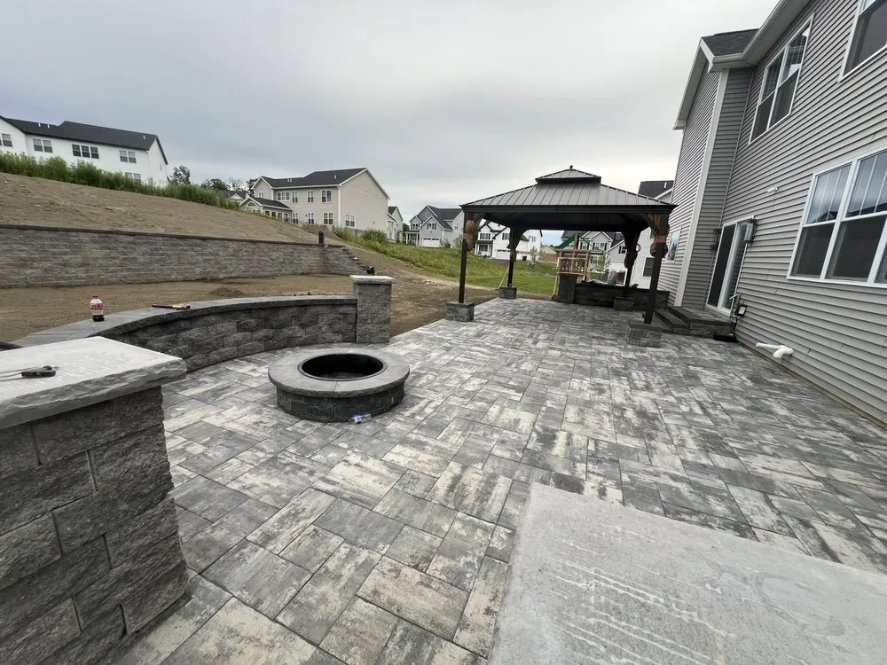Affordable landscaping services in Hudson, NY - Cruz Lansdcaping