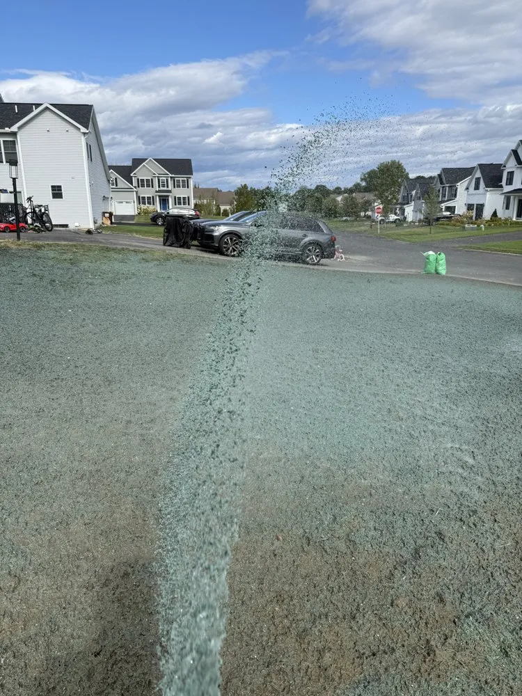 Top-rated lawn care service in Hudson, NY - Cruz Lansdcaping