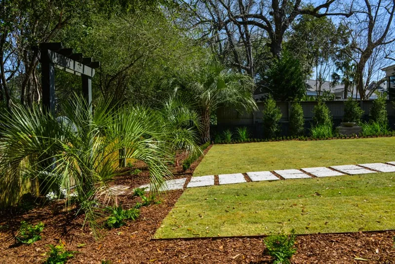 Affordable residential landscaping in Johns Island, SC - Cruz Lawn and Tree
