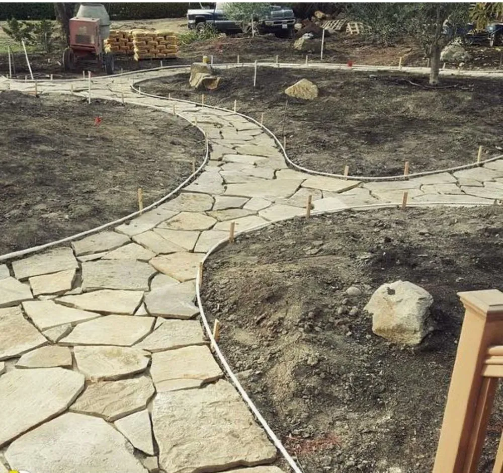 Affordable residential landscaping in Bakersfield, CA - Cruz Lawn Landscape Services