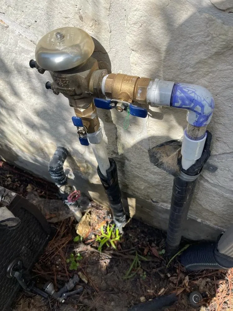 Custom lawn mowing service in Houston, TX - Cruz Lawn Service & Landscaping