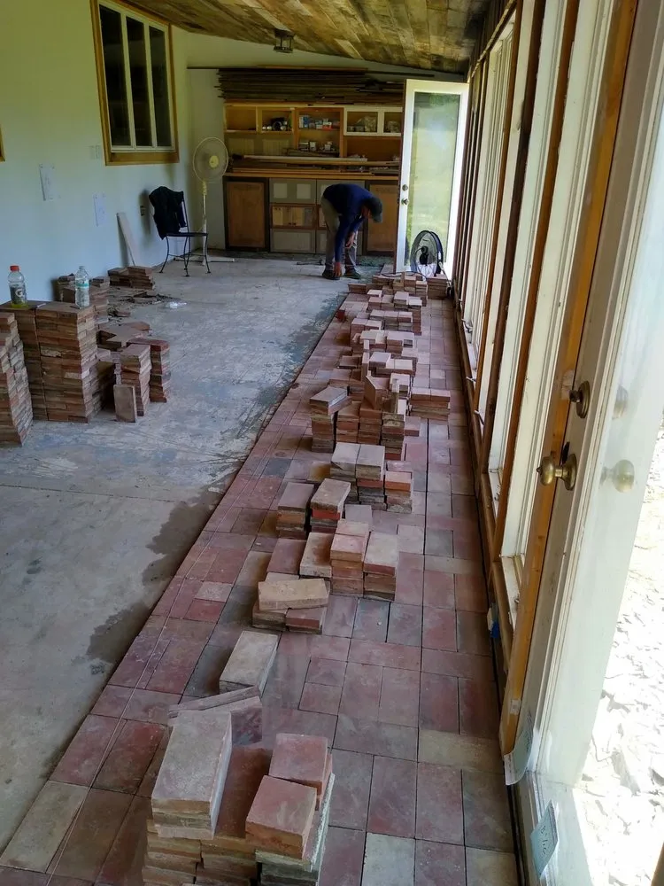 Affordable garden landscaping for year-round maintenance in Annapolis, MD by Cruz Lopez Landscaping