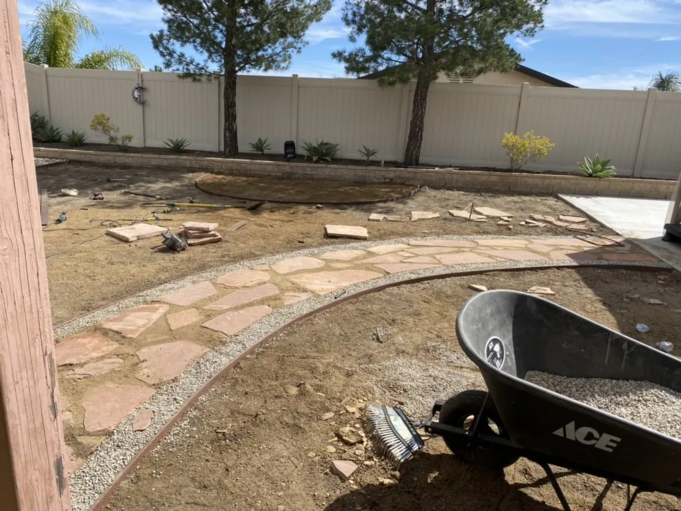 Reliable lawn care service experts serving San Fernando Valley, CA - Cruz Tree Service & Landscaping