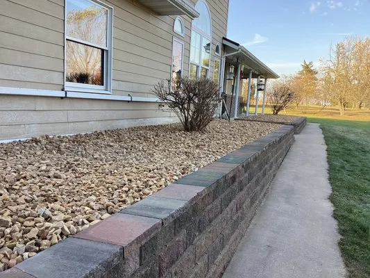 Cruz’s Landscaping And Excavating