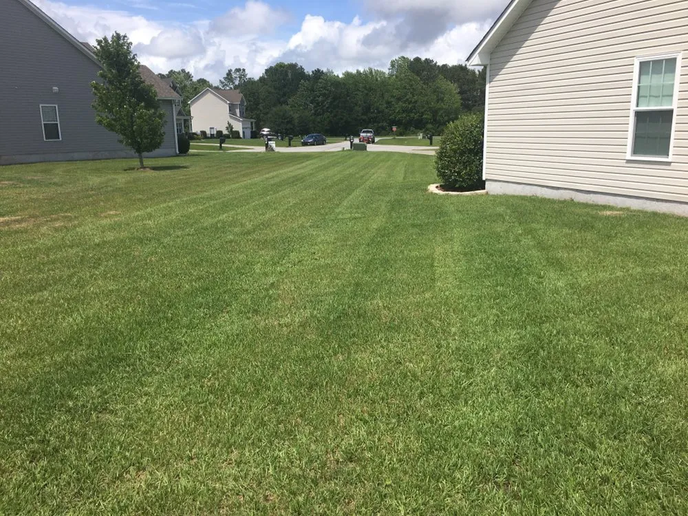 Reliable garden landscaping in Cape Carteret, NC - Crystal Coast Cutterman Lawn Care