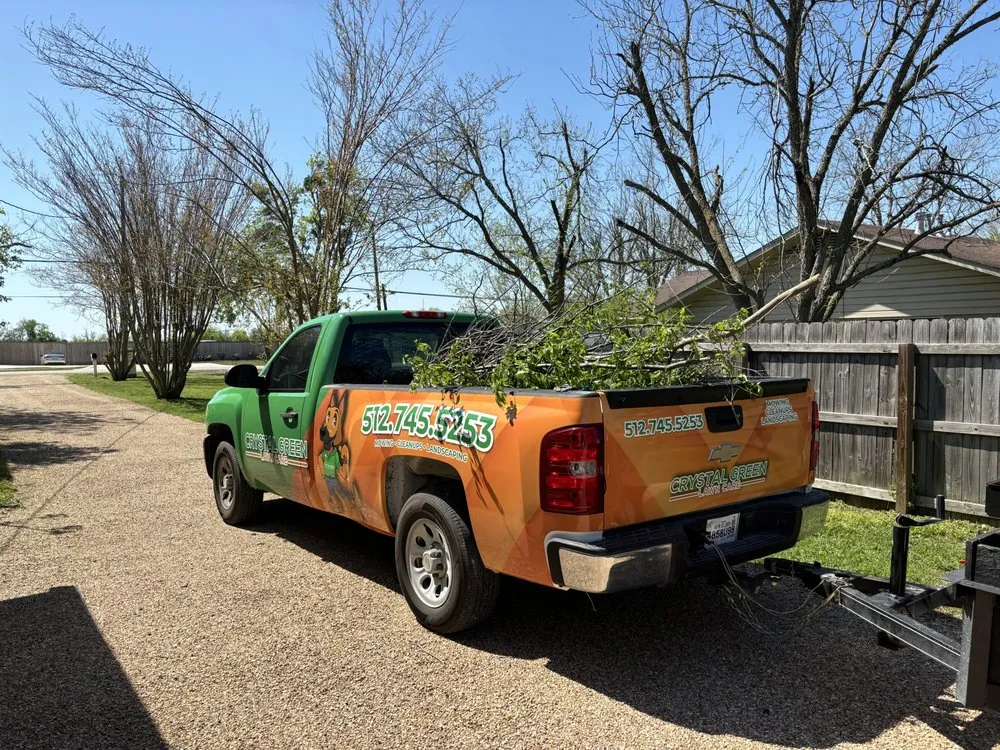 Top-rated lawn mowing service for beautiful yards in Taylor, TX by Crystal Green Lawn Care
