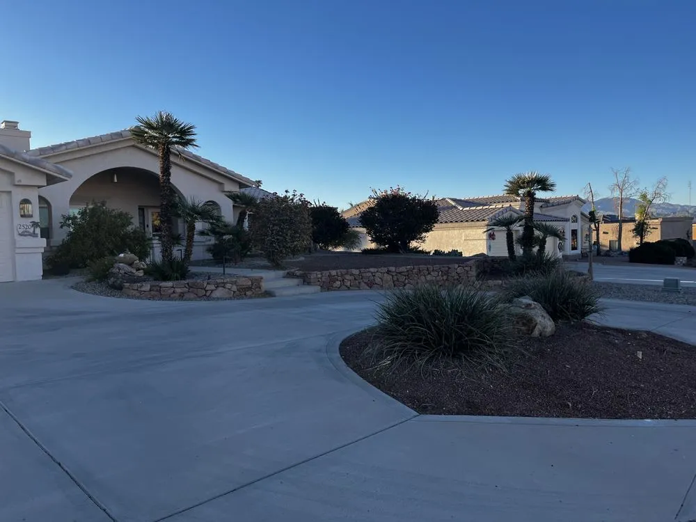 Top-rated landscape design experts serving Lake Havasu City, AZ - Crystal Green Maintenance