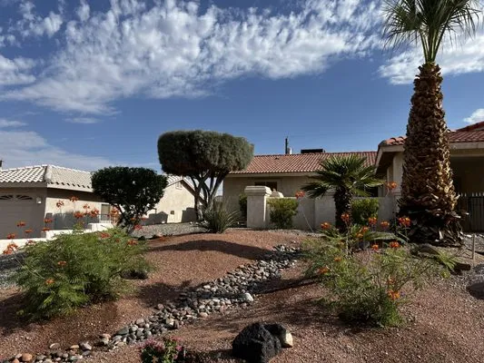 Crystal Green Maintenance Logo